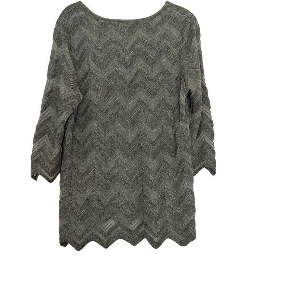Chico’s Travelers collection Gray Sweater Sz.1
